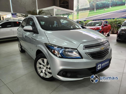 Chevrolet Onix 1.4 MPFI LT 8V FLEX 4P MANUAL
