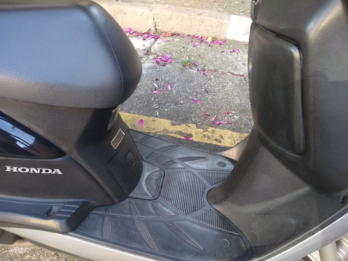 Imagem 5 de 8 de Honda Honda Lead