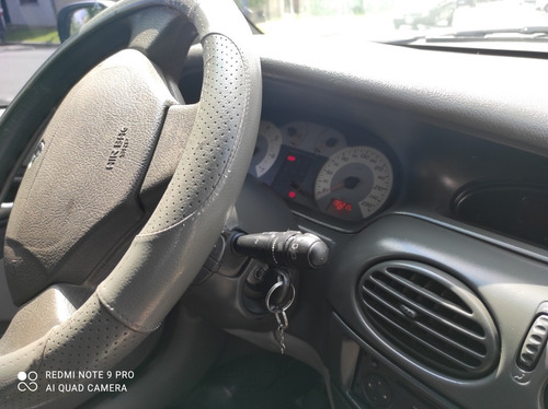 Renault Scénic 1.9 I Confort 2007