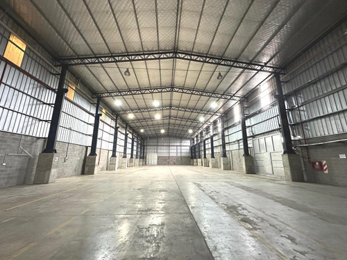 Alquiler Deposito 1900 M2 En Benavidez Tigre