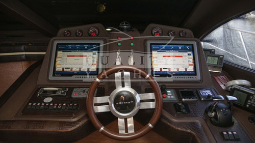 Imagen 11 de 12 de Yate Azimut 64 Barco