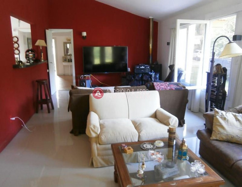 Casa En Punta Del Este, Mansa- Ref: 6603
