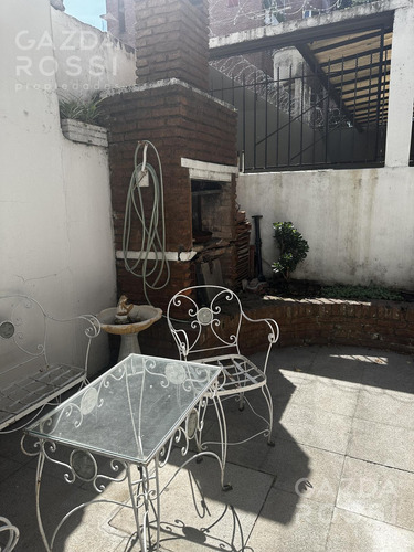 Casa En Venta En Adrogue