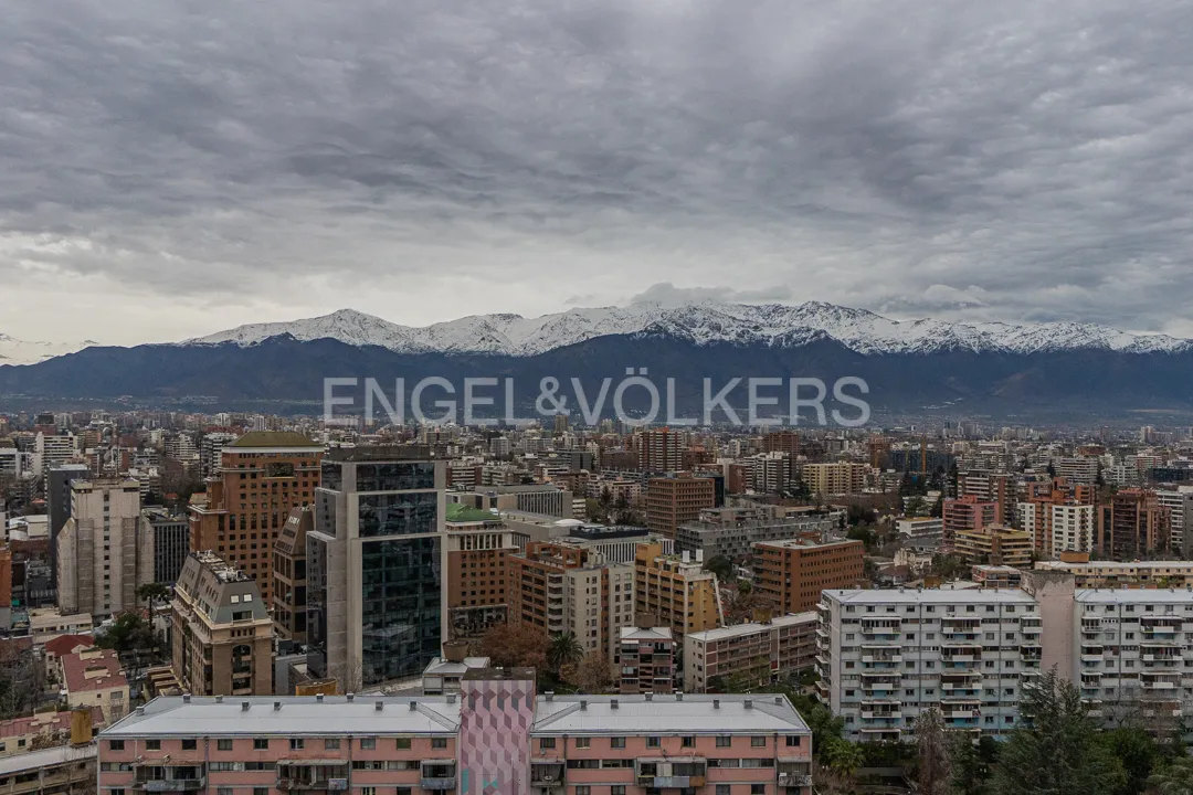 Imagen 3 de 14 de Ubicación Privilegiada Y Vista Panorámica En Providencia