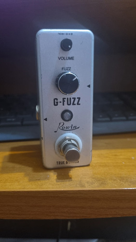 Pedal G-fuzz Rowin Guitarra Bajo