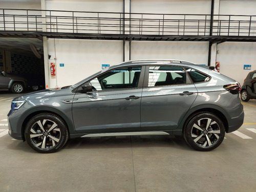 Volkswagen Nivus Highline