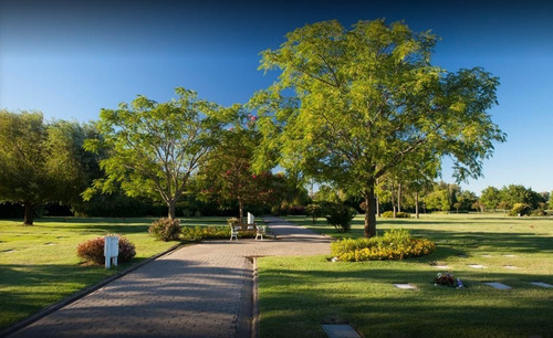 Imagen 5 de 5 de Parcela Venta Cementerio Parque Campanario