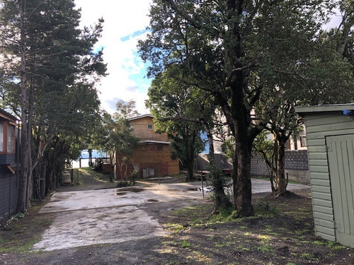 Imagen 10 de 11 de Venta Casa Pucón Frente Al Lago - Salida Directa Al Lago