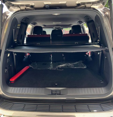Toyota Land Cruiser 300 V6