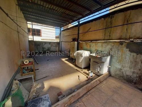 Imagen 10 de 14 de Casa En Venta Catia 22-21922 Illarramendi 04243432988