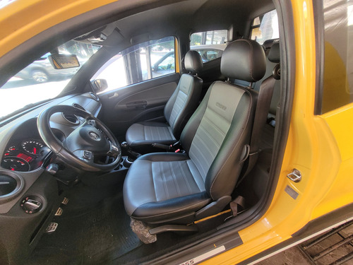 Volkswagen Saveiro 1.6 16v Cross Cab. Dupla Total Flex 2p