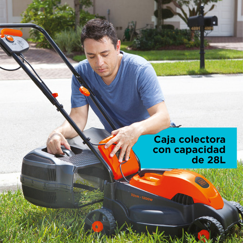 Imagen 4 de 9 de Cortadora De Césped 32cm 1200w Black+decker Gr1000-b3