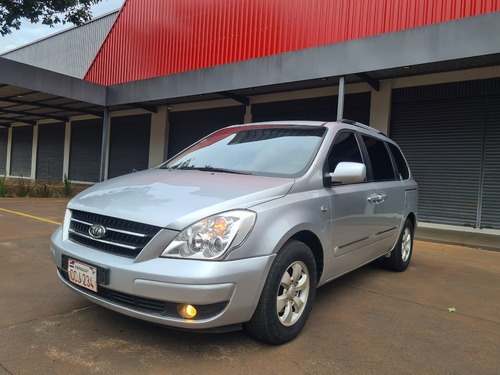 Confort Y Eficiencia Excelente Estado Auto Kia Carnival 2009