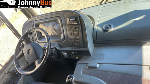 Ônibus Comil Versatile 2013 Johnnybus