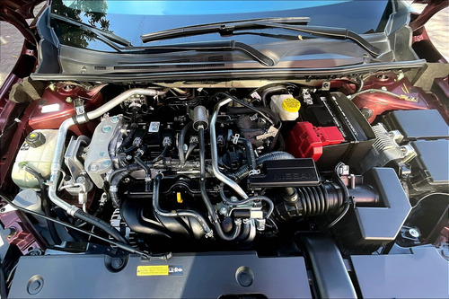 Nissan Sentra 2.0 Advance Mt