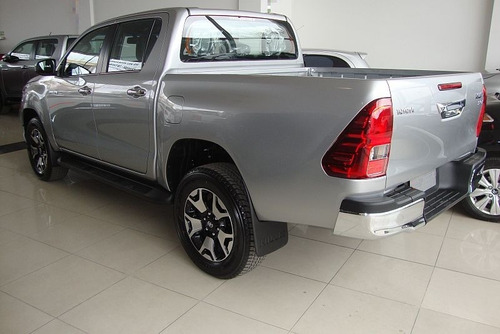Toyota Hilux 2.8 Cd Srx 177cv 4x2 Automática 2021