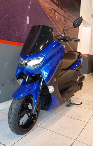Nmax 160 Conected
