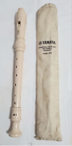 Flauta Dulce Yamaha Yrs-23 Usada ,muy Buen Estado