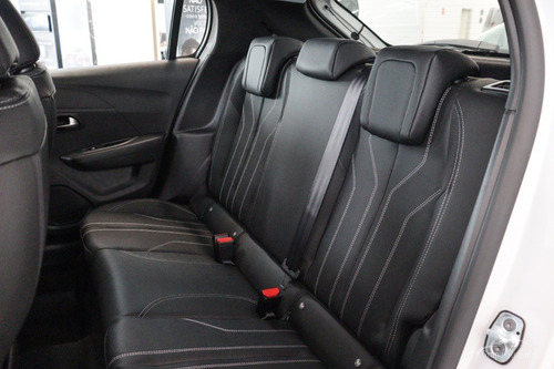 Imagem 8 de 13 de Peugeot 208 1.6 Flex Allure 22/22