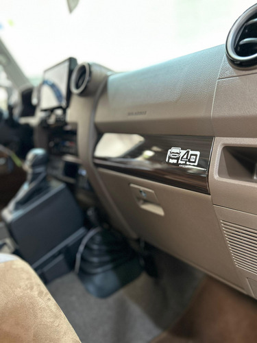 Toyota Land Cruiser Lx 2025
