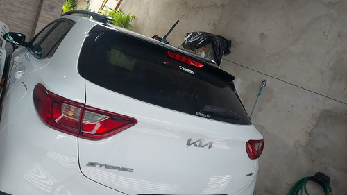 Kia Stonic 1.0 Tgdi Aut. (Mhev) 4P Híbrido