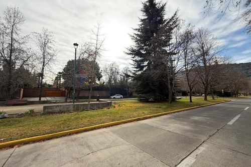 Local Comercial Doble Con 2 Pisos Las Pataguas