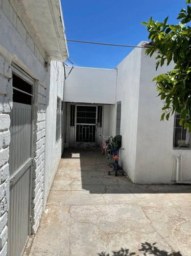 Imagen 8 de 22 de En Venta Casa Muy Amplia Con Departamento Anexo