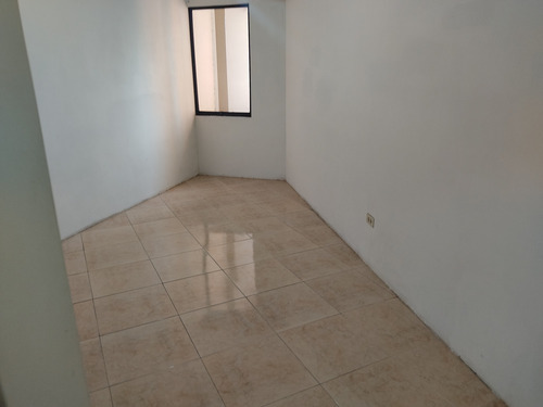 Imagen 4 de 9 de Vendo Apto 50m2 1h/1b/1p Los Caobos 3993