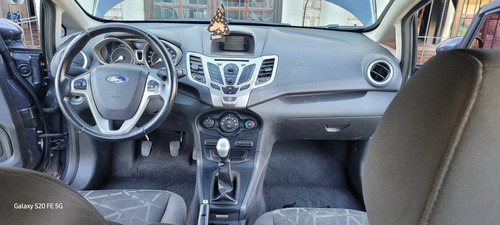 Ford Fiesta Kinetic 1.6 Titanium 120cv