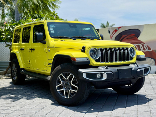 Jeep Wrangler 5p Unlimited Sahara L4/2.07/T Aut