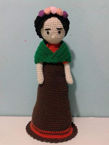 Muñeca Frida Tejida A Crochet Amigurumi