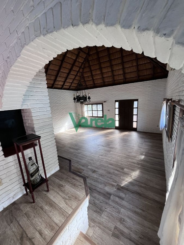 Imagen 4 de 25 de Casa En Venta En El Pinar Al Sur 275 M2 ,piscina 102m2