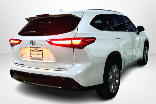 Toyota Highlander 2020