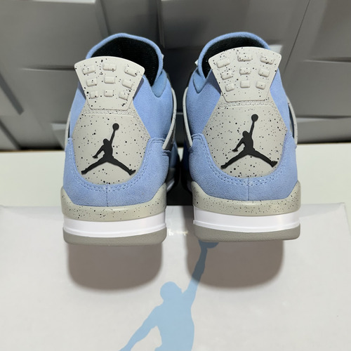 Air Jordan 4 University Blue 41