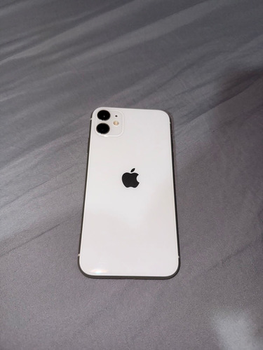 Apple Iphone 11 (128 Gb) - Blanco Blanco (Usado)