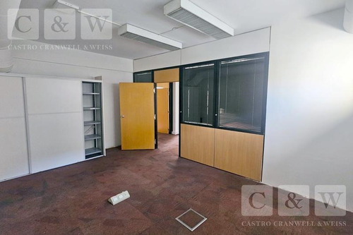 San Martín Al 600 | Oficina En Alquiler | Microcentro