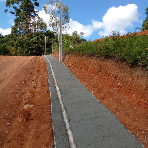 Imagem 4 de 6 de A57 Terreno De 600m² Em Nazaré 07!