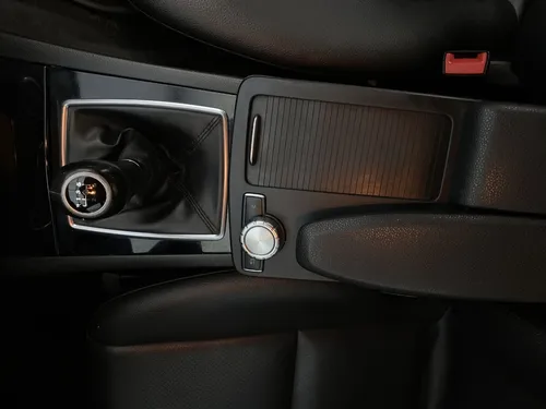 Mercedes Benz C 180 Cgi Blueefficiency Mt 1.8