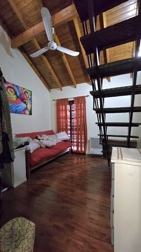 Triplex En Venta 3 Ambientes Con Cochera,isidro Casanova.