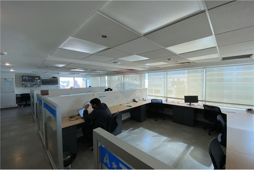 Imagen 9 de 28 de Oficina En Word Trade Center, Barrio El Golf