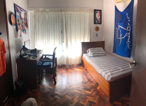 Dueño Vende Excelente Propiedad En Malvin, 3 Dormitorios Y Servicio