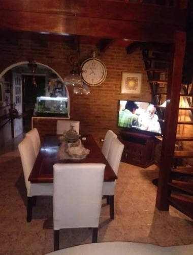 Imagen 3 de 12 de Hermosa Casa De 4 Ambientes En Venta - Ingeniero Maschwitz