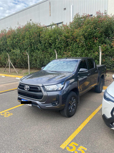 Toyota Hilux 2.8 Cd Sr 177cv 4x4