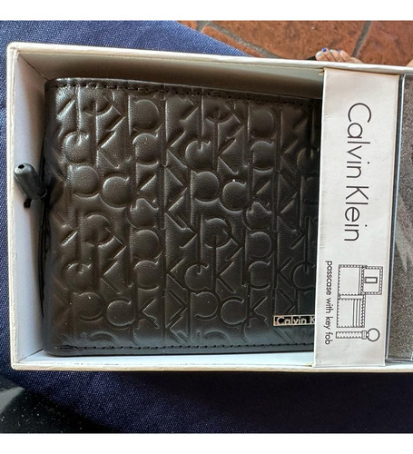 Billetera Con Llavero De Caballero Calvin Klein Original Usa
