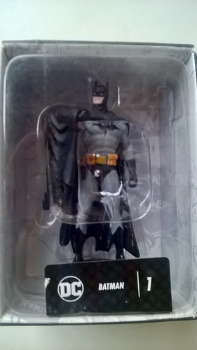Figura Batman De Resina Colección Dc Comics
