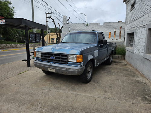 Ford F-100 3.9 D
