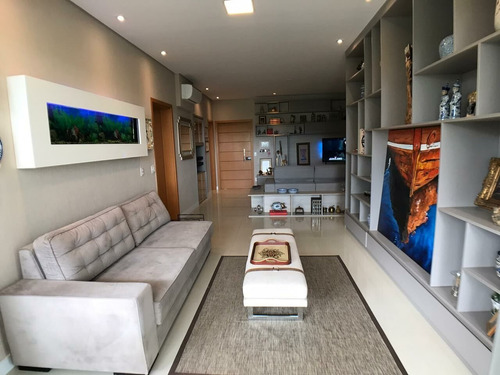 Boulevard Tamboré - Maison - 240m² - 4 Suítes; 3 Vagas; Repleto De Planejados; Vista Para Mata - Cncd170