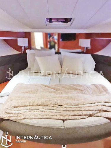 Imagem 22 de 24 de Prestige 40 2014 Intermarine Azimut Ferretti Phantom Sessa