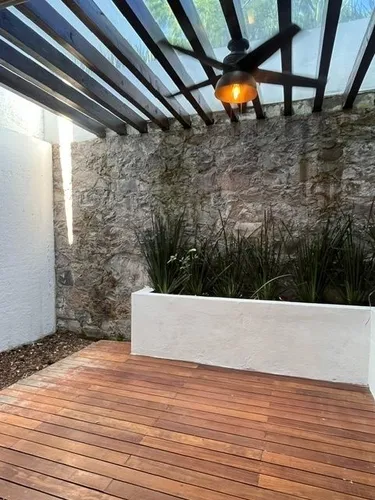 Casa En Venta En Real Del Bosque, Sótano, 4 Recámaras, 4.5 Baños, Equipada, Lujo