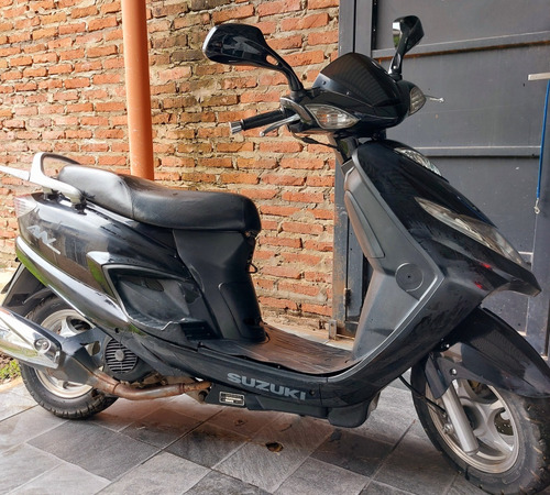 Suzuki An 125 2015